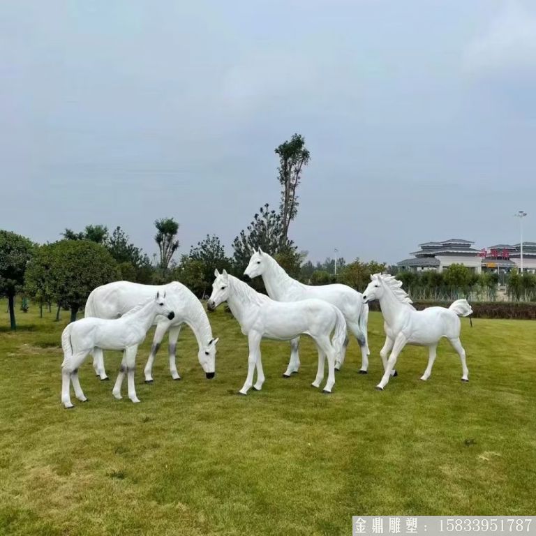 玻璃鋼白馬雕塑